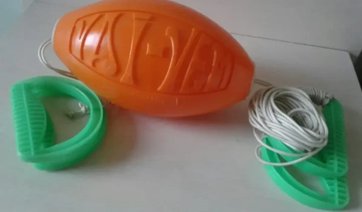 Brinquedo Vai-e-Vem