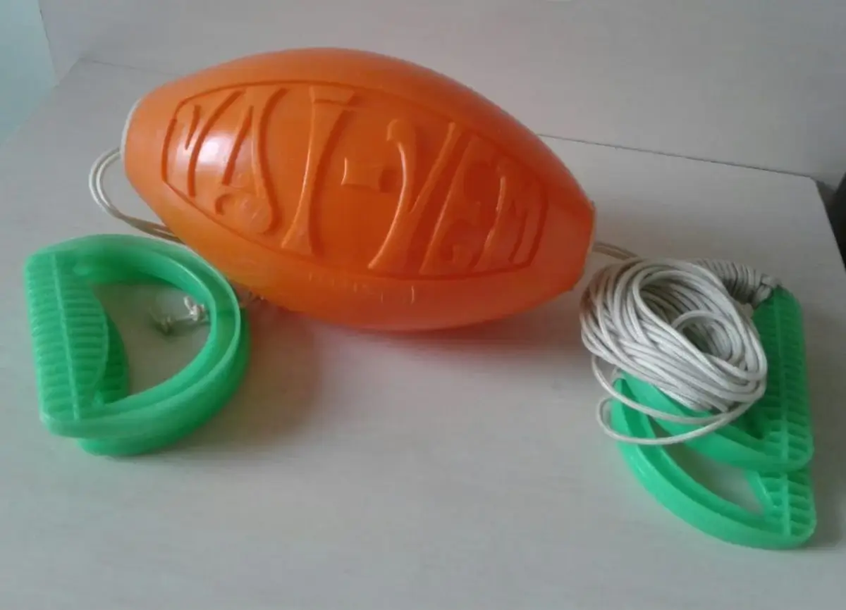 Brinquedo Vai-e-Vem