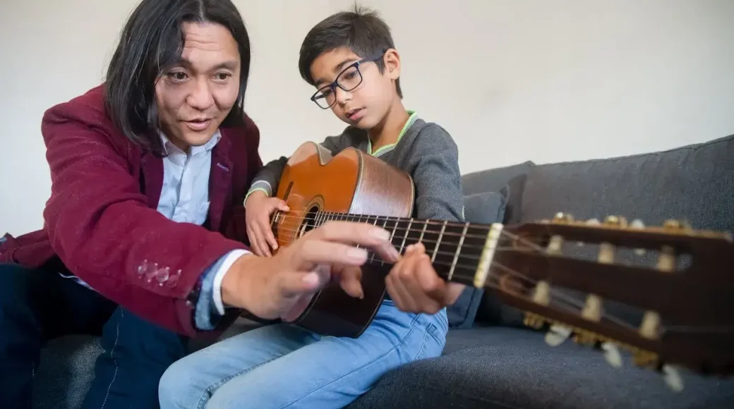 Música Clássica Ganha Espaço na Infância e Conquista Pais e Educadores